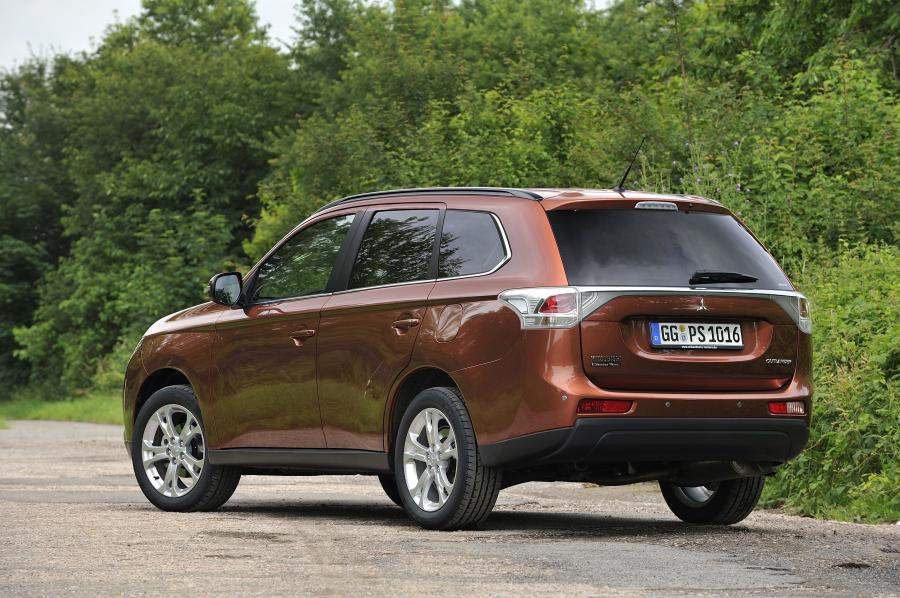  Mitsubishi Outlander 2012 года  (фото 64 из 89)